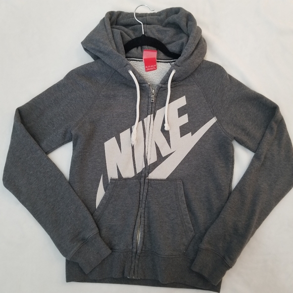 Nike Rally Logo Pull over Hoodie - Picture 2 of 9